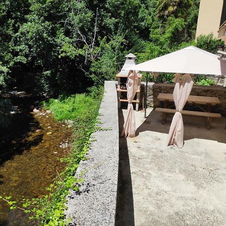 Apartamentos El Rincon De Limes Cangas del Narcea Kültér fotó