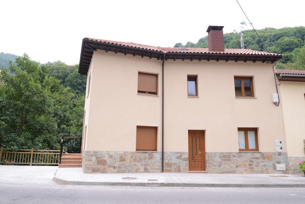 Apartamentos El Rincon De Limes Cangas del Narcea Szoba fotó