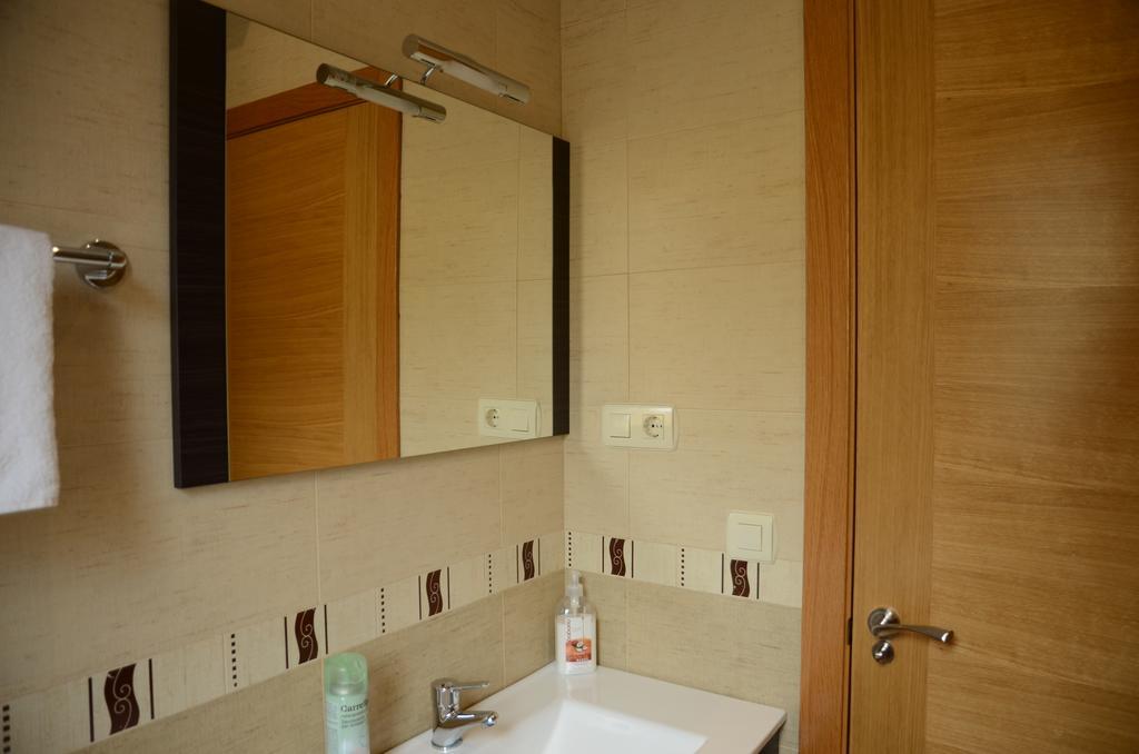 Apartamentos El Rincon De Limes Cangas del Narcea Kültér fotó