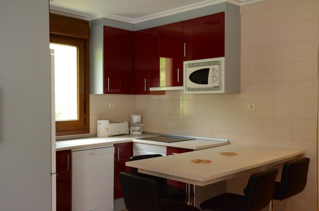 Apartamentos El Rincon De Limes Cangas del Narcea Kültér fotó